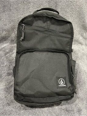 Volcom Hardbound Backpack in black Unisex
